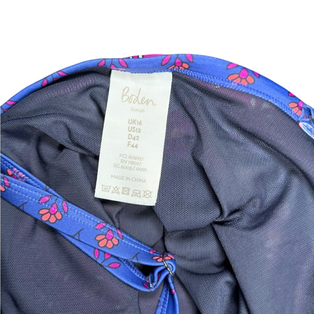 Women’s Boden One Piece Swimsuit - Picture 3 of 5